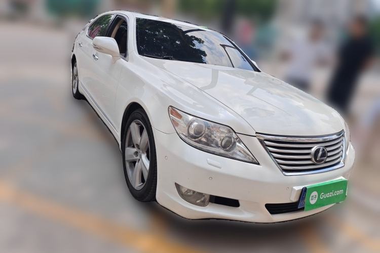 Used Lexus LS 2010 460L Prestige Edition Front Right 45 Deg