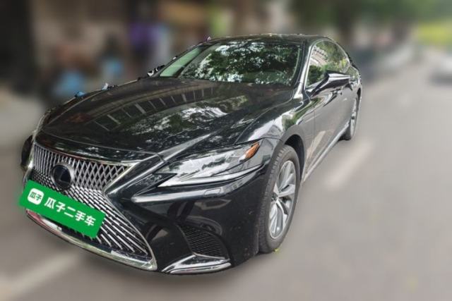 Used Lexus LS 2018 500h Excellence Edition China VI standard