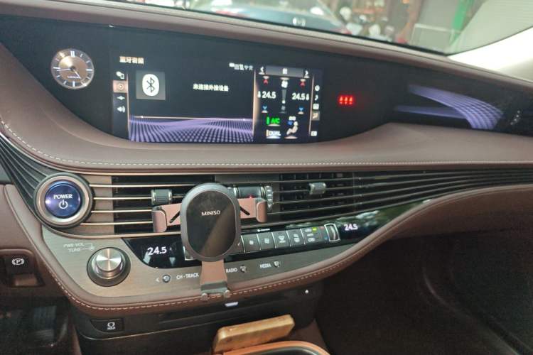 Used Lexus LS 2018 500h Excellence Edition China VI standard Audio And AC Panel