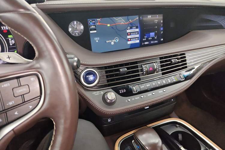 Used Lexus LS 2018 500h Excellence Edition China VI standard Audio And AC Panel