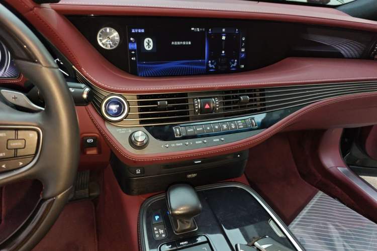 Used Lexus LS 2018 500h Executive Edition China V Standard Audio And AC Panel