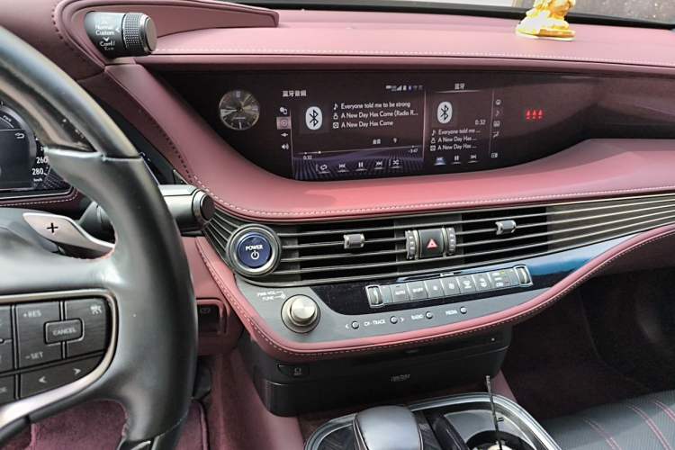 Used Lexus LS 2018 500h Executive Edition China VI Audio And AC Panel