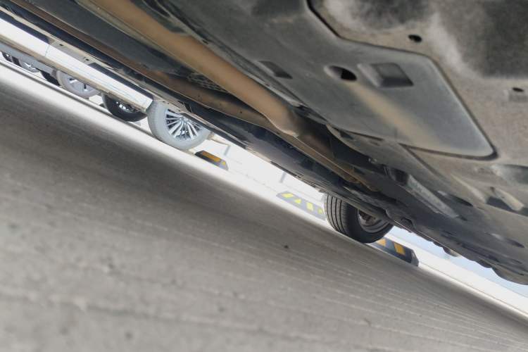 Used Lexus LS 2018 500h Premier Edition China V Standard Chassis Front Left