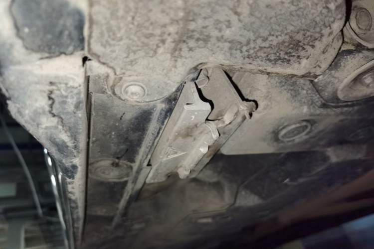 Used Lexus LS 2018 500h Excellence Edition China VI standard Chassis Front Right