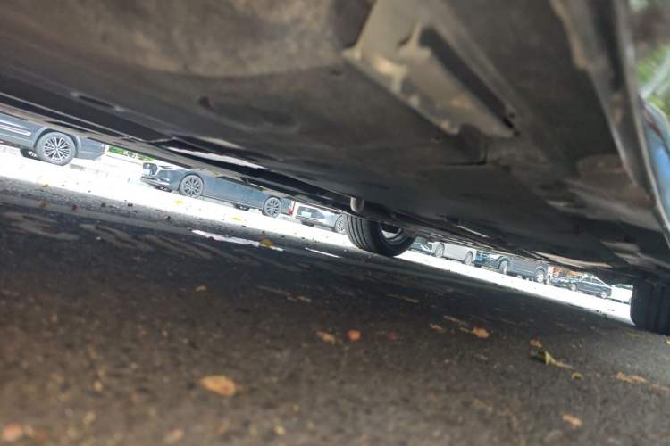 Used Lexus LS 2018 500h Excellence Edition China VI standard Chassis Rear Right