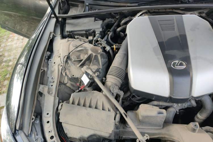 Used Lexus LS 2018 350 Excellence Edition China VI Standard Engine Bay Right