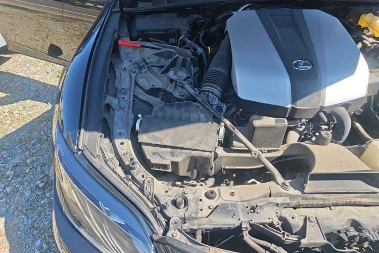 Used Lexus LS 2018 350 Excellence Edition China V Standard Engine Bay Right