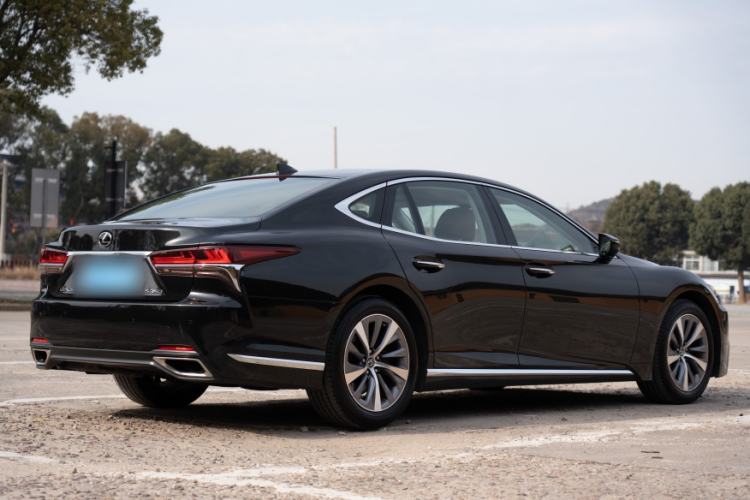 Used Lexus LS 2018 350 Excellence Edition China VI Standard Exterior 1