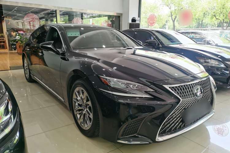 Used Lexus LS 2018 500h Luxury Edition China V Standard Exterior 2