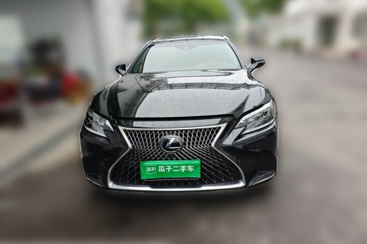 Used Lexus LS 2018 500h Executive Edition China V Standard Front
