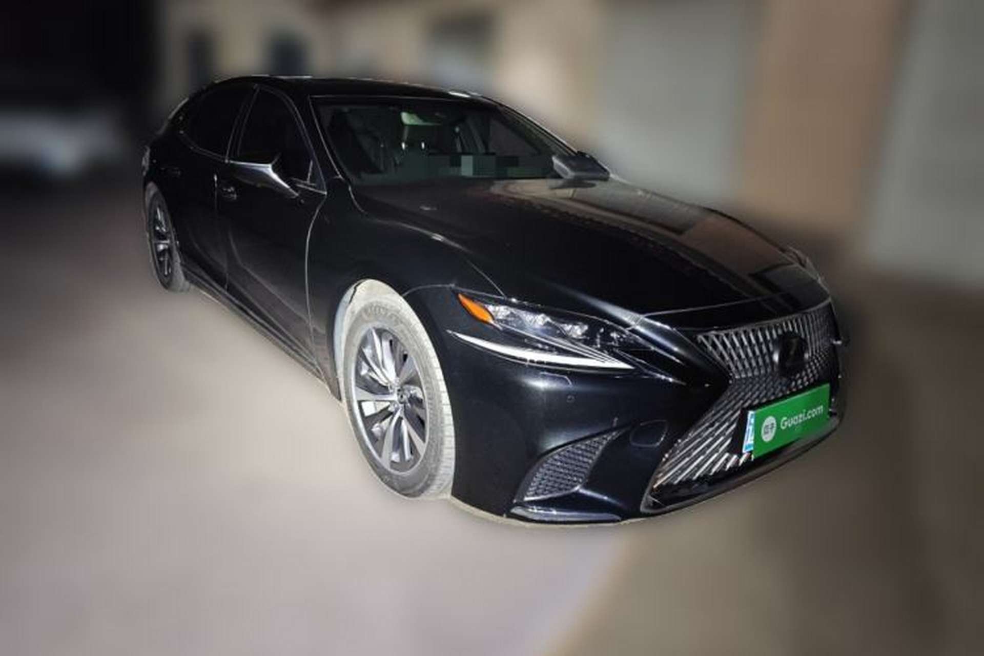 Used Lexus LS 2018 500h Premier Edition China V Standard Front Right 45 Deg