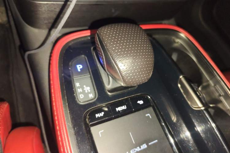 Used Lexus LS 2018 500h F SPORT China V Standard Gear Lever