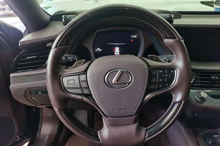 Used Lexus LS 2018 500h Luxury Edition China V Standard Interior 1