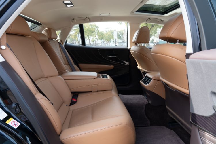 Used Lexus LS 2018 350 Excellence Edition China VI Standard Interior 10