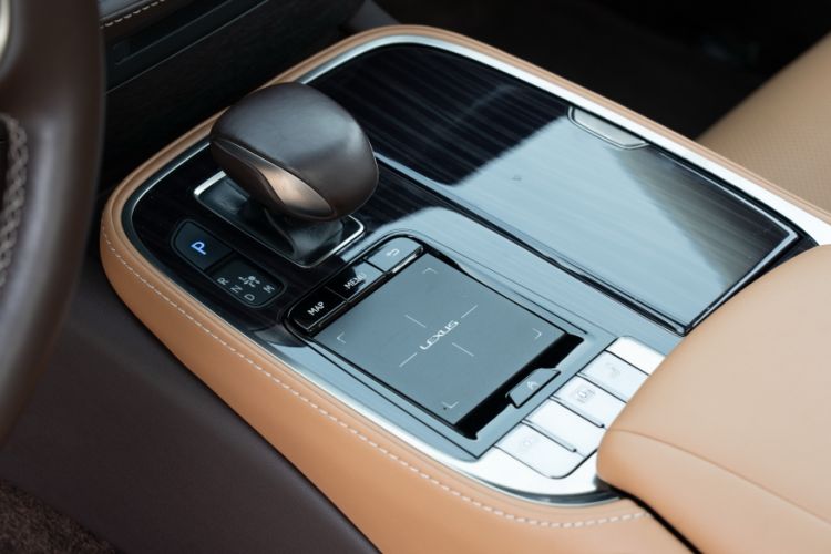 Used Lexus LS 2018 350 Excellence Edition China VI Standard Interior 14