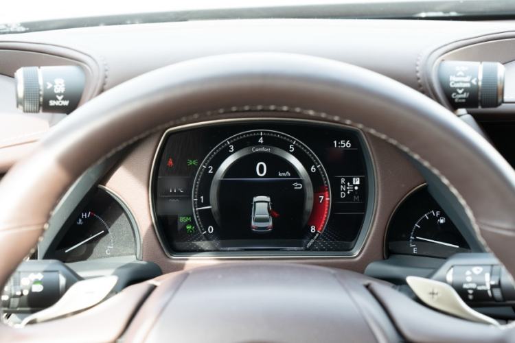 Used Lexus LS 2018 350 Excellence Edition China VI Standard Interior 4