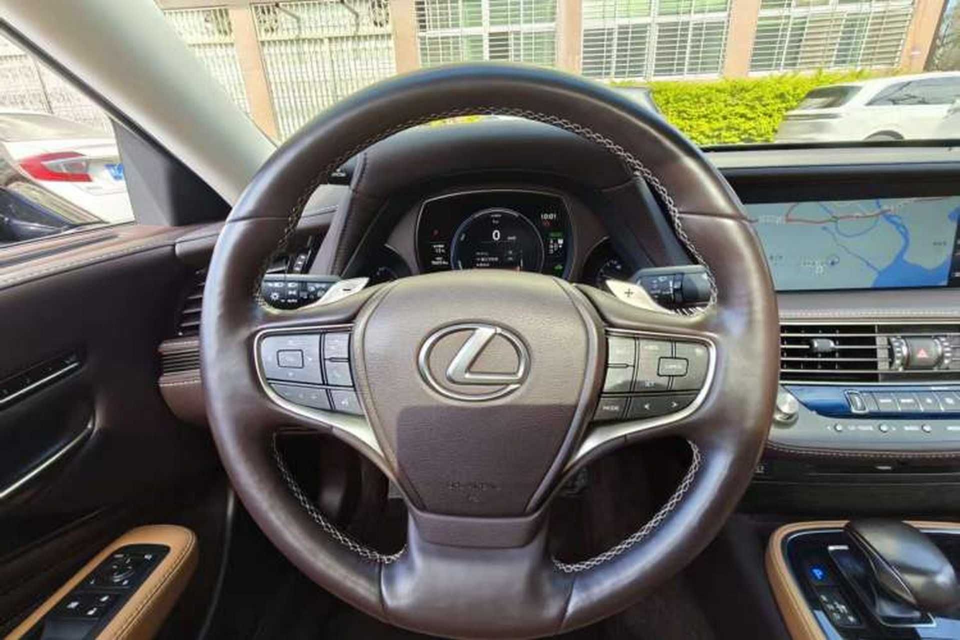 Used Lexus LS 2018 500h Excellence Edition China VI standard Interior 7