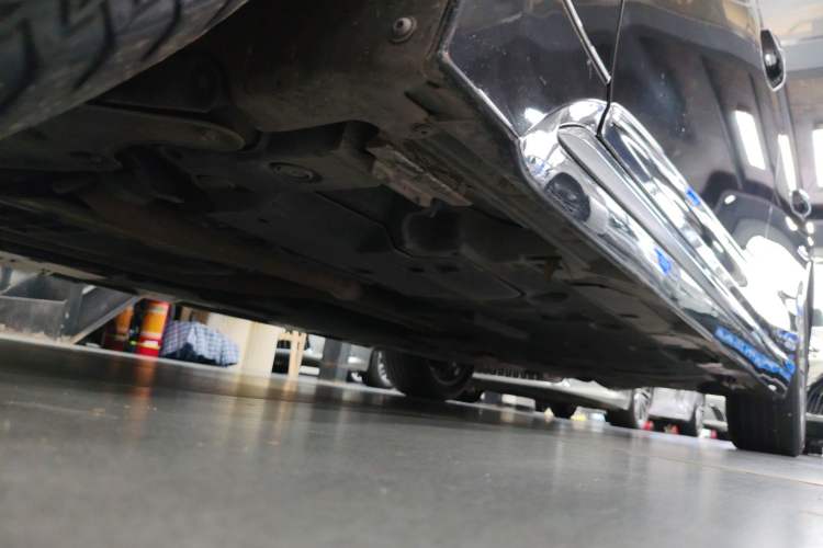 Used Lexus LS 2018 500h Premier Edition China V Standard Left Side Sill