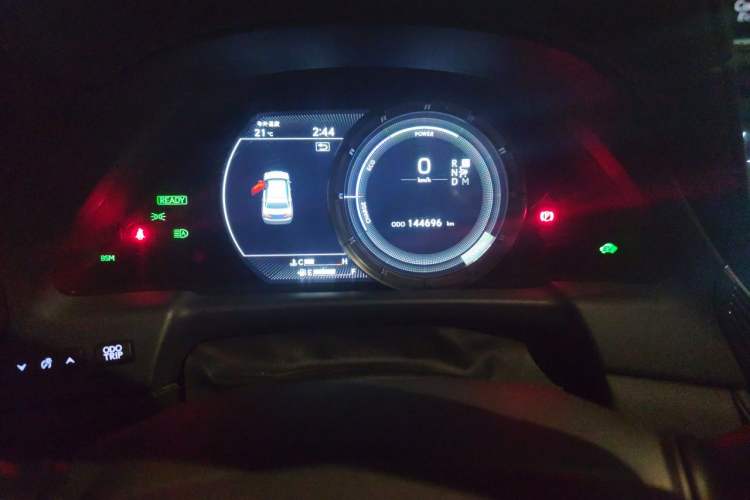 Used Lexus LS 2018 500h F SPORT China V Standard Odometer Close Up