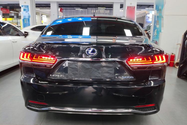 Used Lexus LS 2018 500h Premier Edition China V Standard Rear