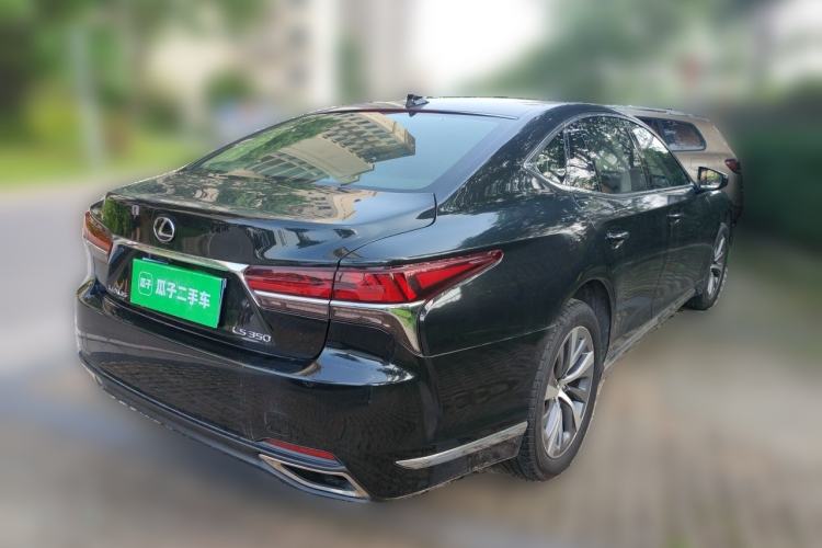 Used Lexus LS 2018 350 Excellence Edition China VI Standard Rear Right 45 Deg