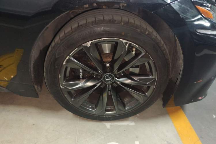 Used Lexus LS 2018 500h F SPORT China V Standard Right Front Wheel Hub