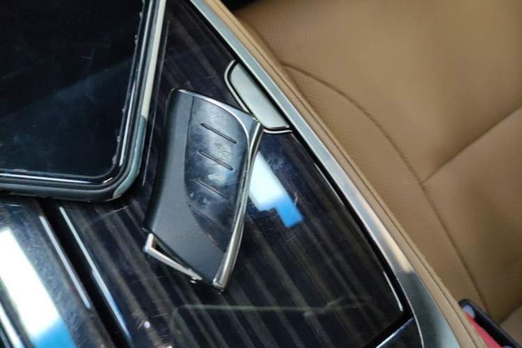 Used Lexus LS 2018 500h Premier Edition China V Standard Vehicle Key