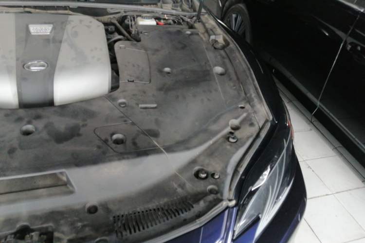 Used Lexus LS 2018 500h Executive Edition China VI Engine Bay Left