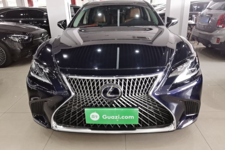 Used Lexus LS 2018 500h Premier Edition China V Standard Front
