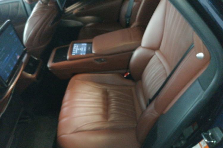 Used Lexus LS 2018 500h Executive Edition China VI Left Rear Seat