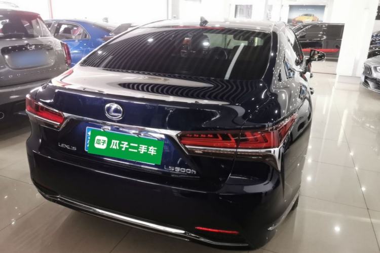 Used Lexus LS 2018 500h Premier Edition China V Standard Rear Right 45 Deg