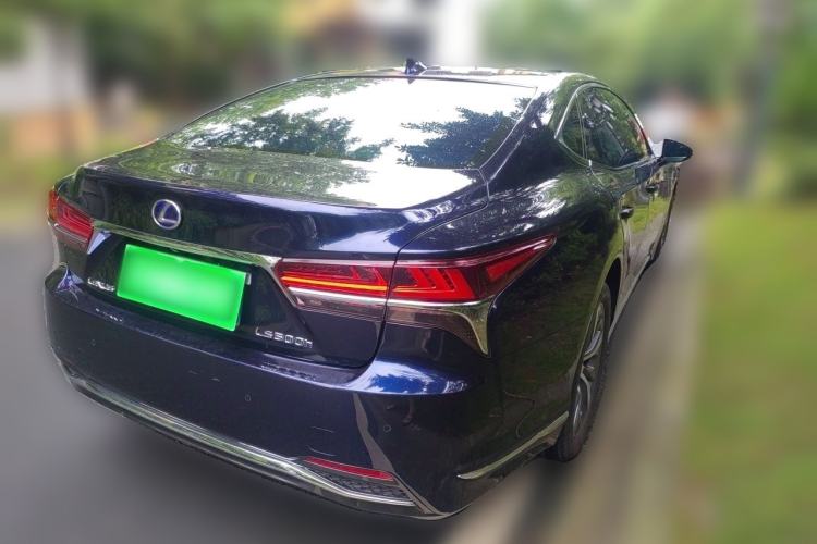 Used Lexus LS 2018 500h Premier Edition China V Standard Rear Right 45 Deg