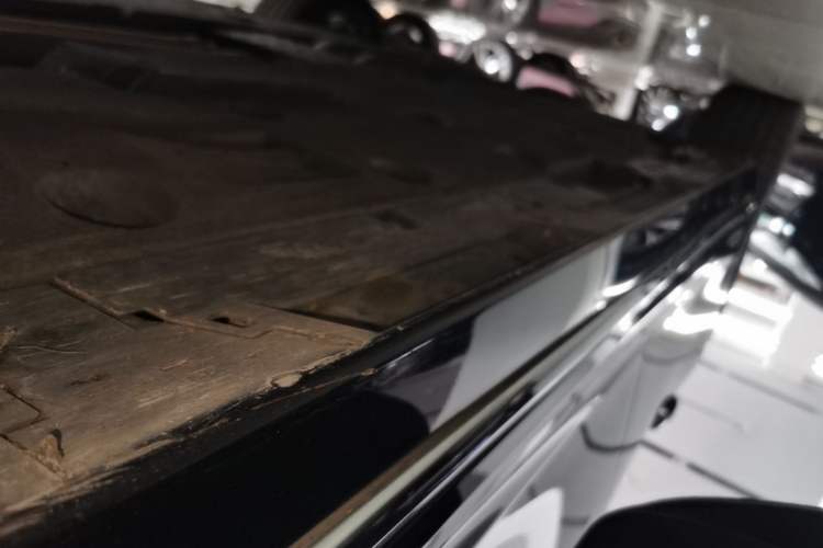 Used Lexus LS 2018 500h Premier Edition China V Standard Right Side Sill