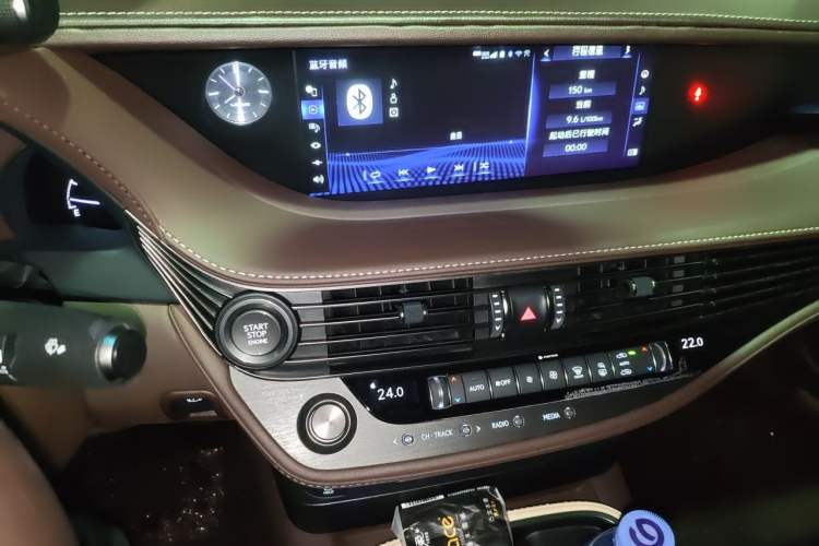 Used Lexus LS 2018 350 Excellence Edition China V Standard Audio And AC Panel
