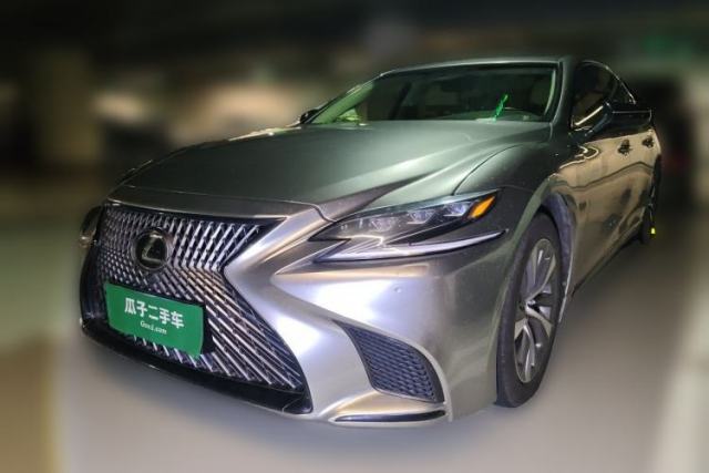 Lexus LS 2018 350 Excellence Edition China V Standard d’occasion