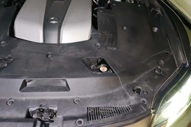 Used Lexus LS 2018 350 Excellence Edition China V Standard Engine Bay Left