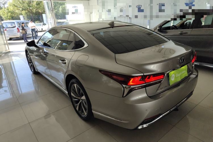 Used Lexus LS 2018 500h Excellence Edition China VI standard Exterior 3