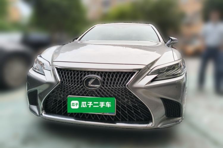 Used Lexus LS 2018 500h Luxury Edition China V Standard Front