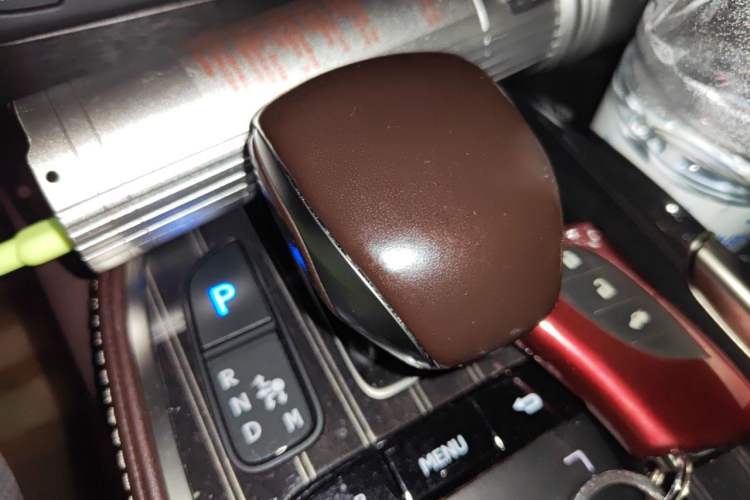 Used Lexus LS 2018 500h Luxury Edition China V Standard Gear Lever