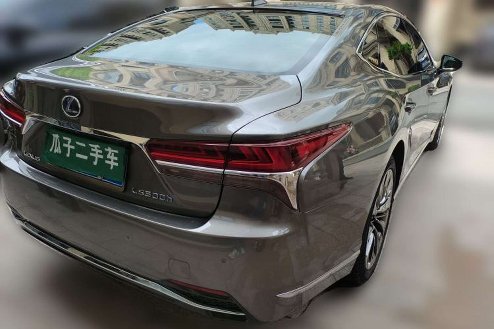 Used Lexus LS 2018 500h Executive Edition China V Standard Rear Right 45 Deg