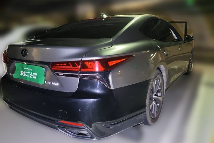 Used Lexus LS 2018 350 Excellence Edition China V Standard Rear Right 45 Deg