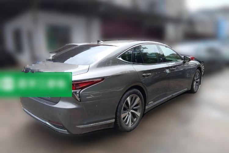 Used Lexus LS 2018 500h Premier Edition China V Standard Rear Right 45 Deg