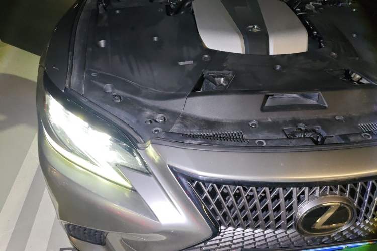 Used Lexus LS 2018 350 Excellence Edition China V Standard Right Front Headlight
