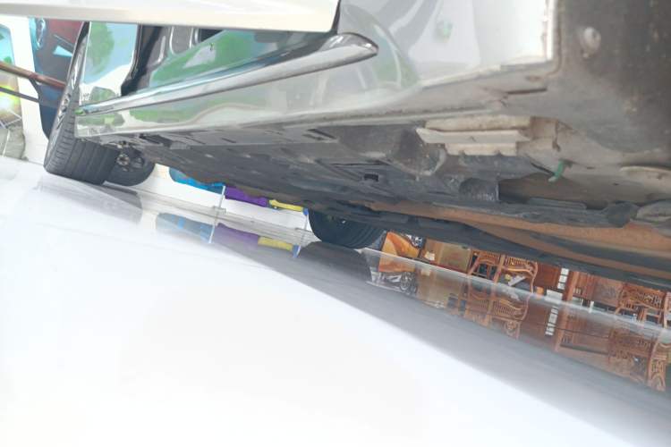 Used Lexus LS 2018 500h F SPORT China VI Right Side Sill
