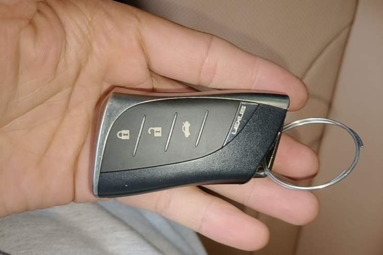 Used Lexus LS 2018 350 Excellence Edition China V Standard Vehicle Key