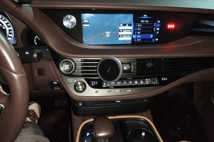 Used Lexus LS 2018 350 Excellence Edition China V Standard Audio And AC Panel