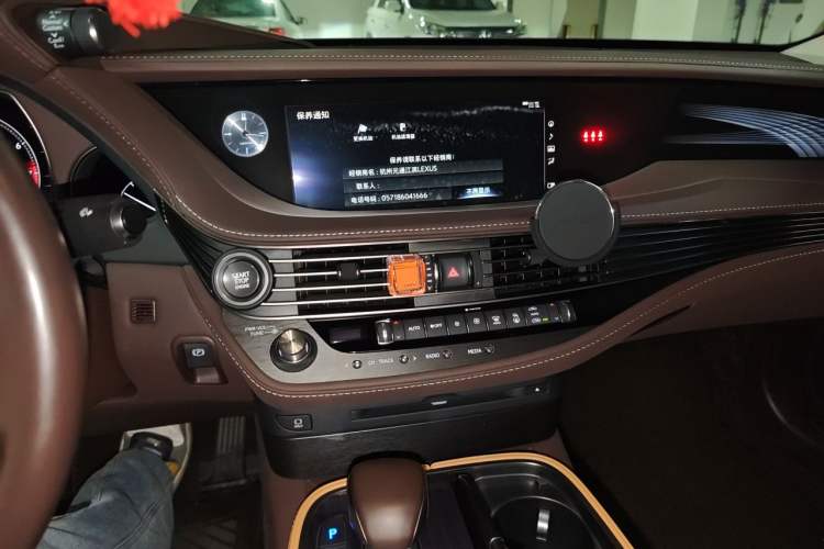 Used Lexus LS 2018 350 Excellence Edition China V Standard Audio And AC Panel