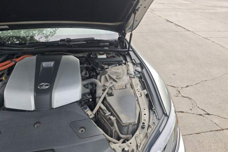 Used Lexus LS 2018 500h Premier Edition China V Standard Engine Bay Left