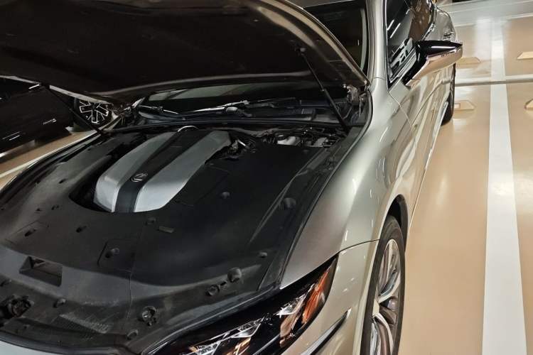 Used Lexus LS 2018 350 Excellence Edition China V Standard Engine Bay Left