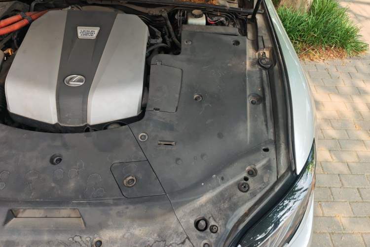 Used Lexus LS 2018 500h Premier Edition China V Standard Engine Bay Left